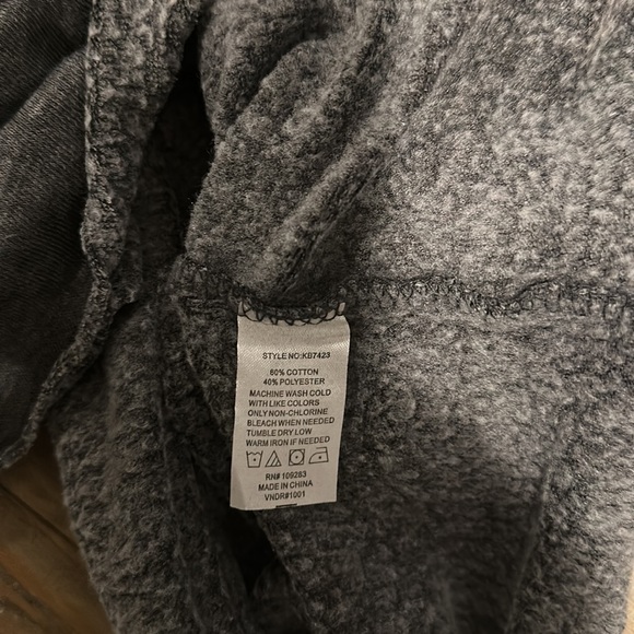 Girls Sweat Shirt - Picture 3 of 3